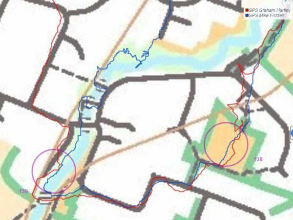 A nice shortcut through a riverside wood by one runner at Wilton