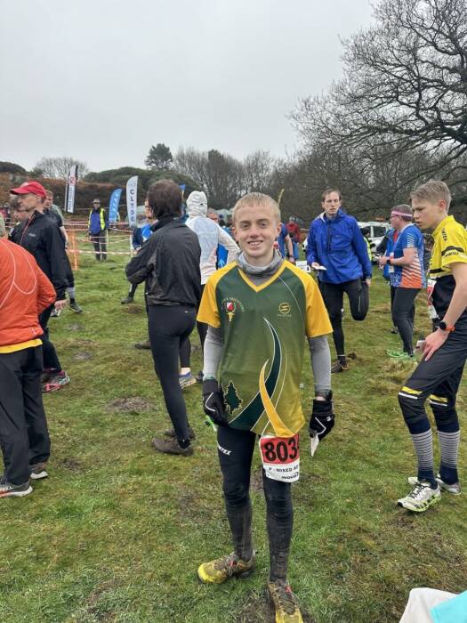 Finlay ready to start his JK relay leg