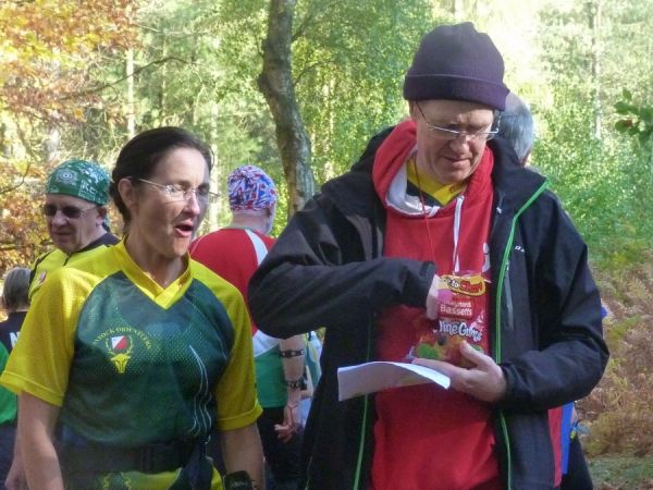 Cap'n Chris issues performance-enhancing product at the Start, Compass Sport final, Cannock Chase '18